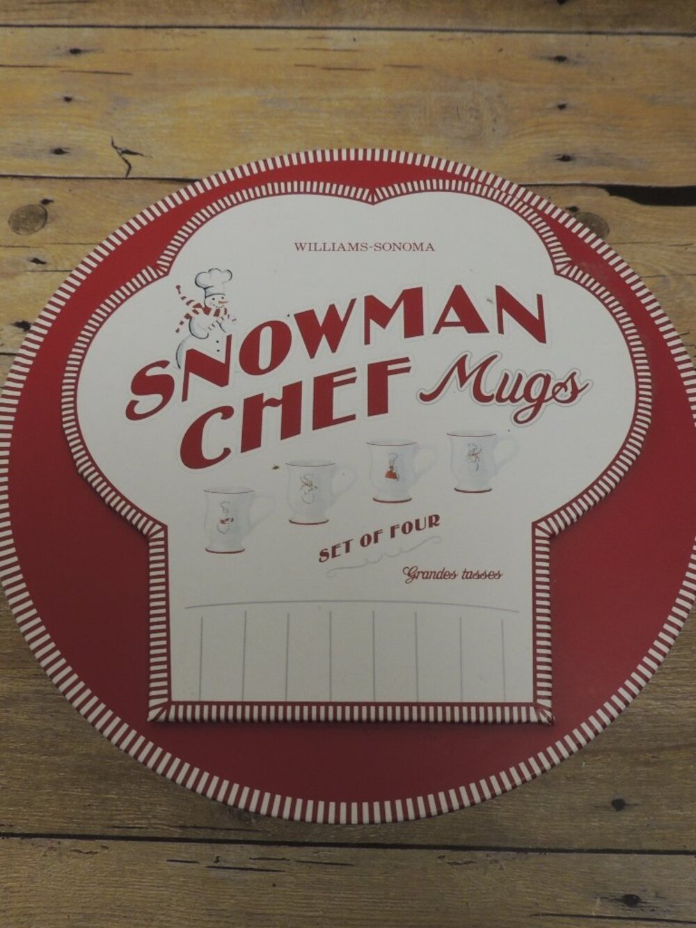 WILLIAMS SONOMA SNOWMAN CHEF PEDESTAL MUGS Set of 4 New in Box